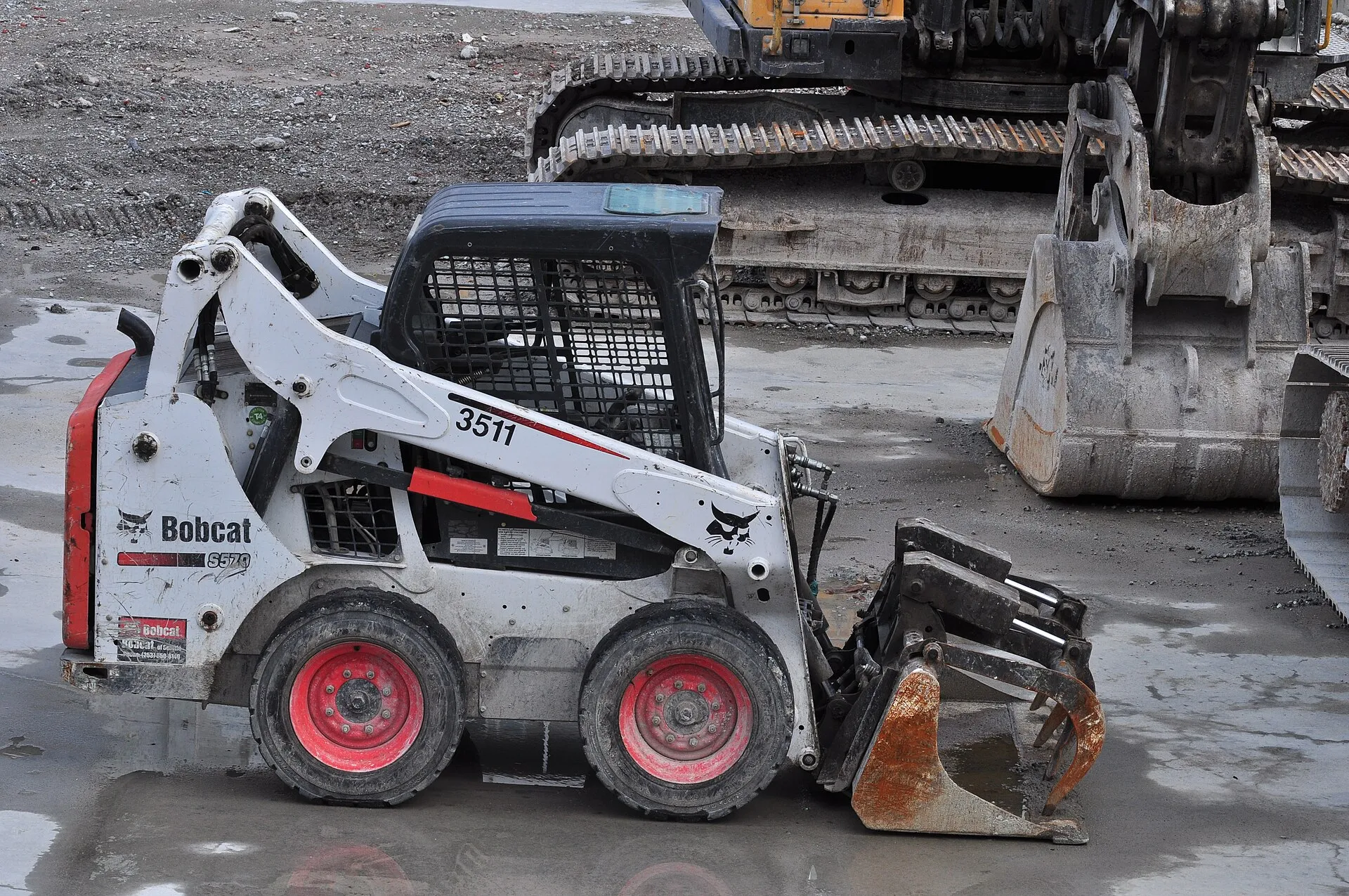 Bobcat S510 — Мини челен товарач (илюстративна снимка)
