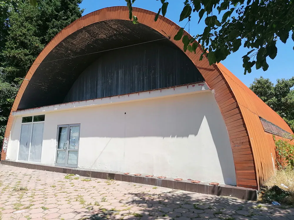 Разрушаване на метална дъгова конструкция — гр. Пазарджик